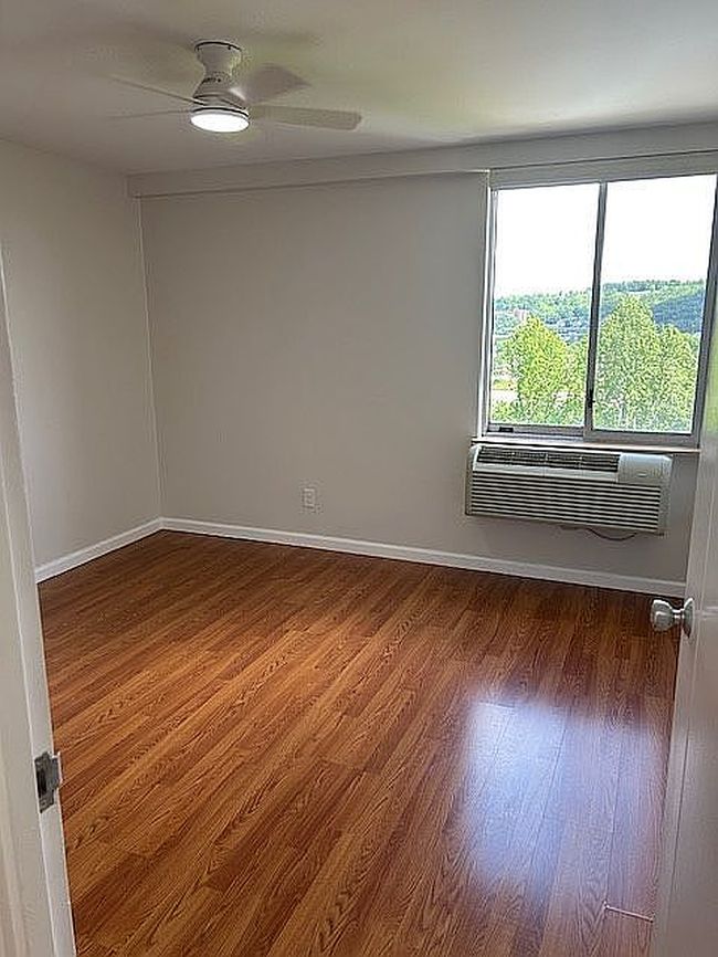Image of 1800 Roundhill Rd Apt 403