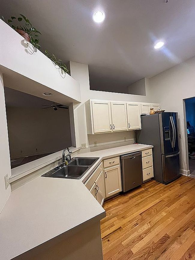 Additional photo 2 of property located at 3486 Colonnade Dr