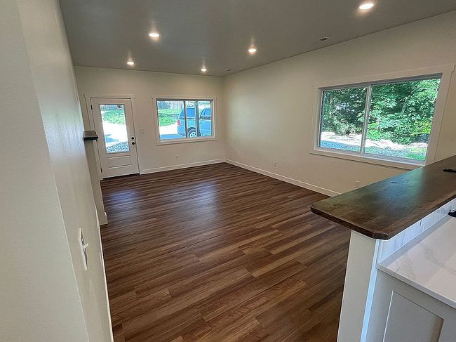 Photo of 1124 Ellis Blvd, Jefferson City, MO