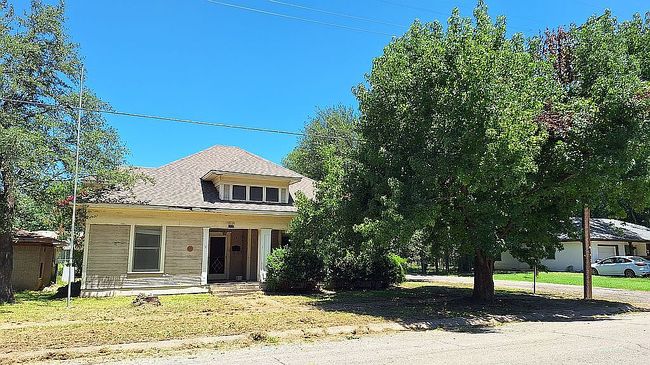 Photo of 500 W Waco Ave, Cooper, TX