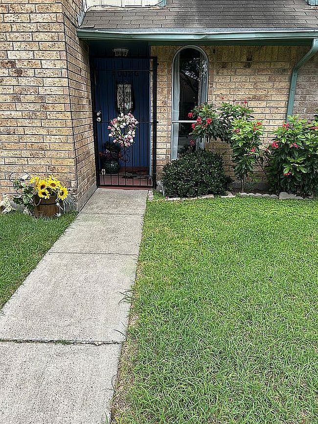 Image of 4002 Oak Forest Dr #G