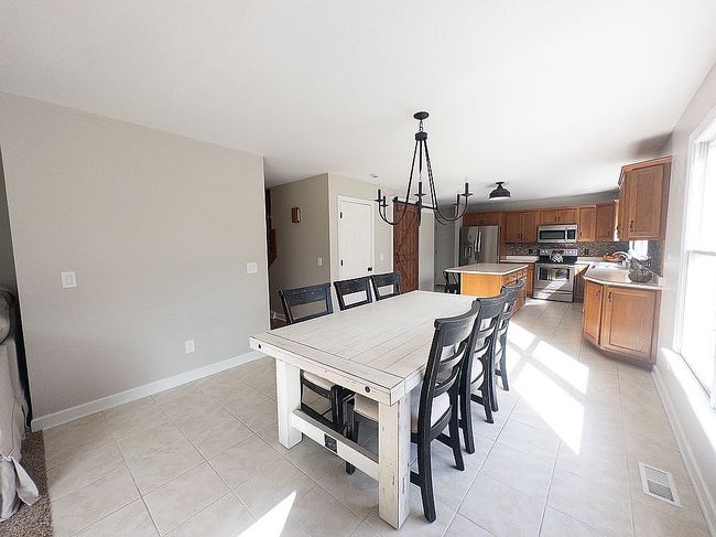 Photo of 471 Olde Country Ln, North Lima, OH