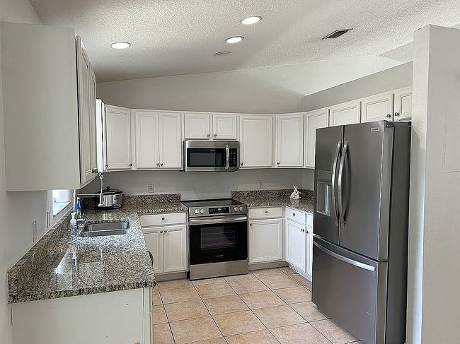Photo of 6445 E Malverne St, Inverness, FL