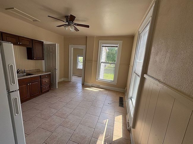 Photo of 42 Webb St, Lockport, NY