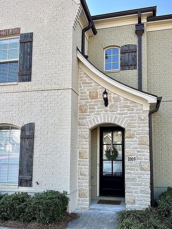 Photo of 103 Farm View Dr #1005, Oxford, MS