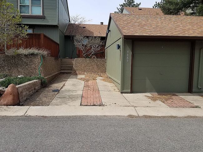 Image of 4484 Greenbriar Blvd