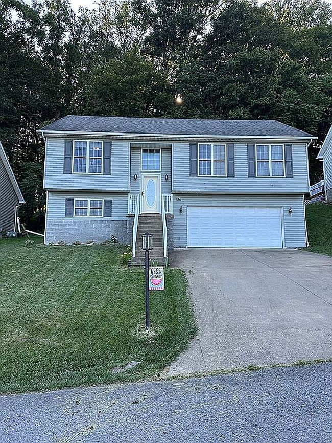 Photo of 436 December Ln, Morgantown, WV
