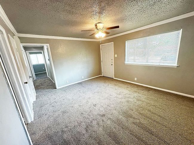 Photo of 1421 Hillcrest St, Mesquite, TX