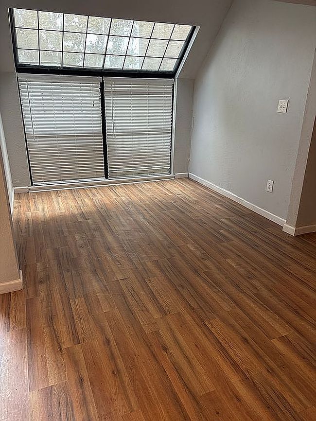 Photo of 5718 Marvin Loving Dr Apt 117, Garland, TX
