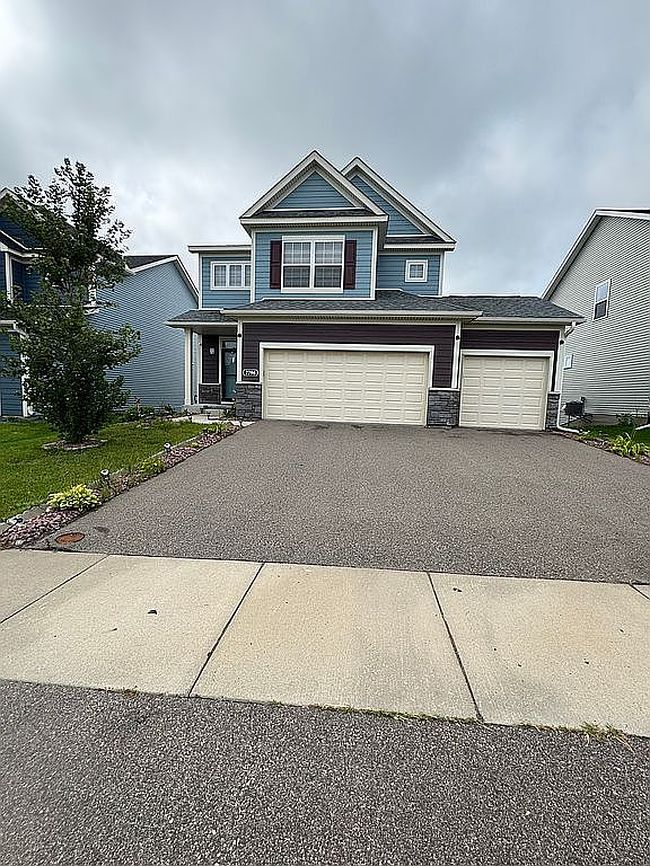 Photo of 7796 184th St W, Lakeville, MN