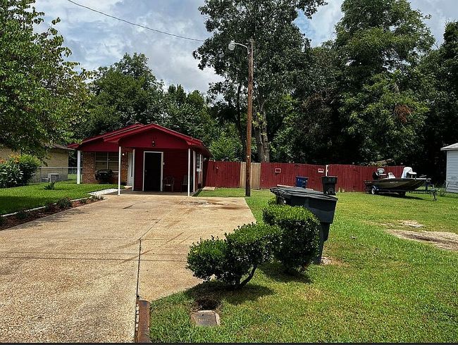 Image of 460 E 72nd St