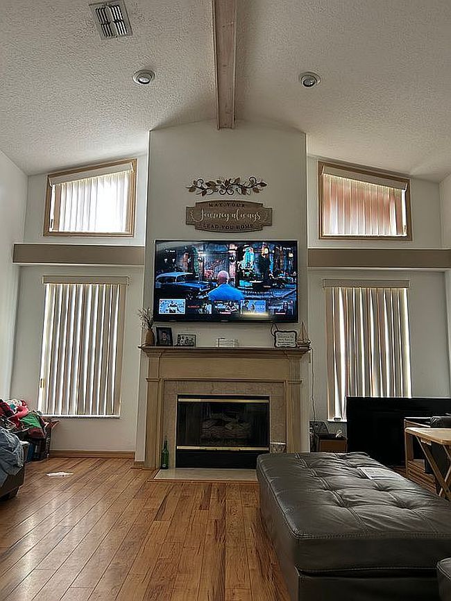 Image of 10344 Henderson St