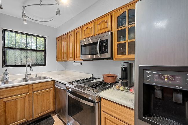 Photo of 844 Leland Ave #25A, Bronx, NY