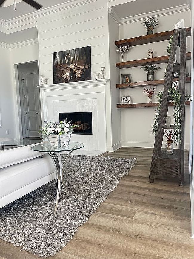 Image of 303 San Marcos Dr