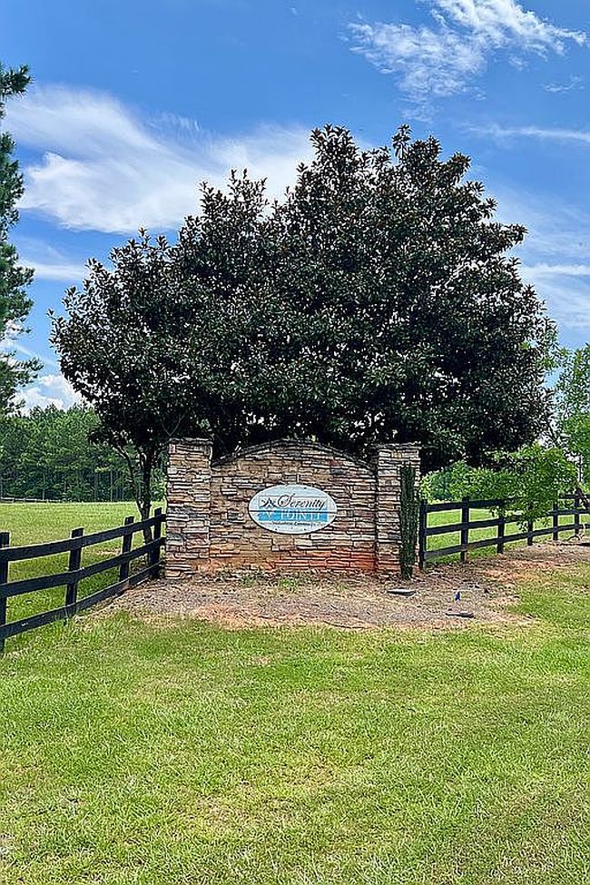 Photo of 1048 Serenity Pointe Dr