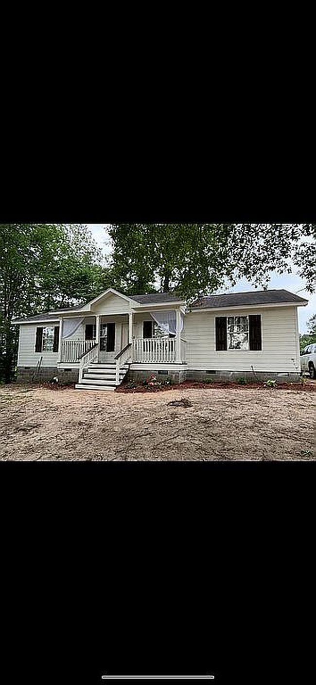 Photo of 421 Pleasant Valley Rd