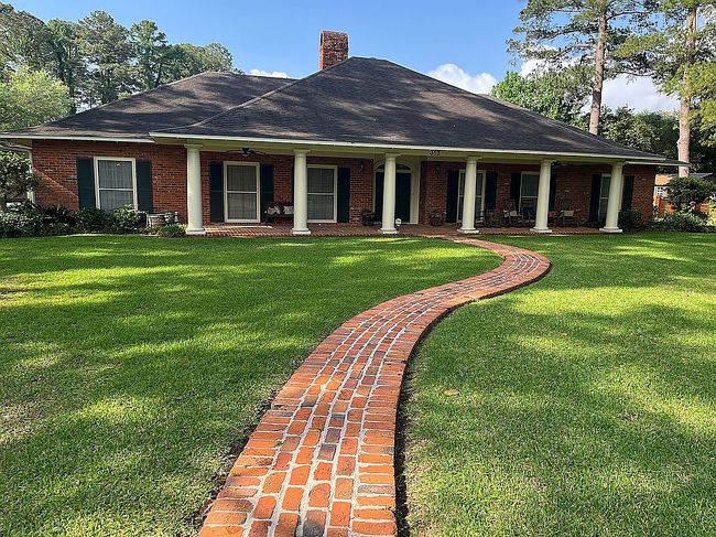 Image of 313 Darby Ln