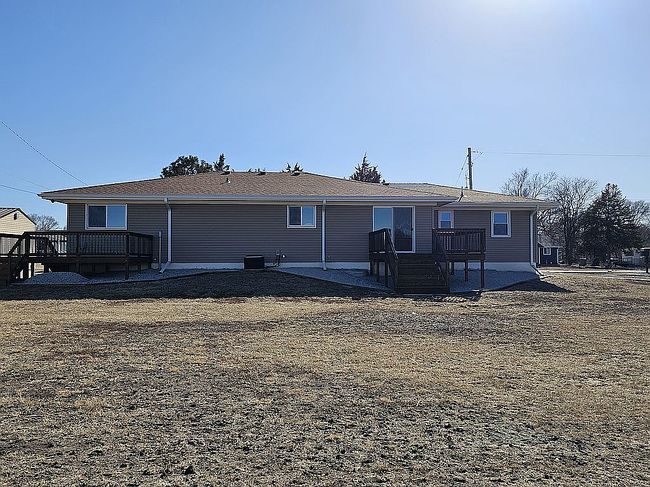 Image of 515 E Ayres St