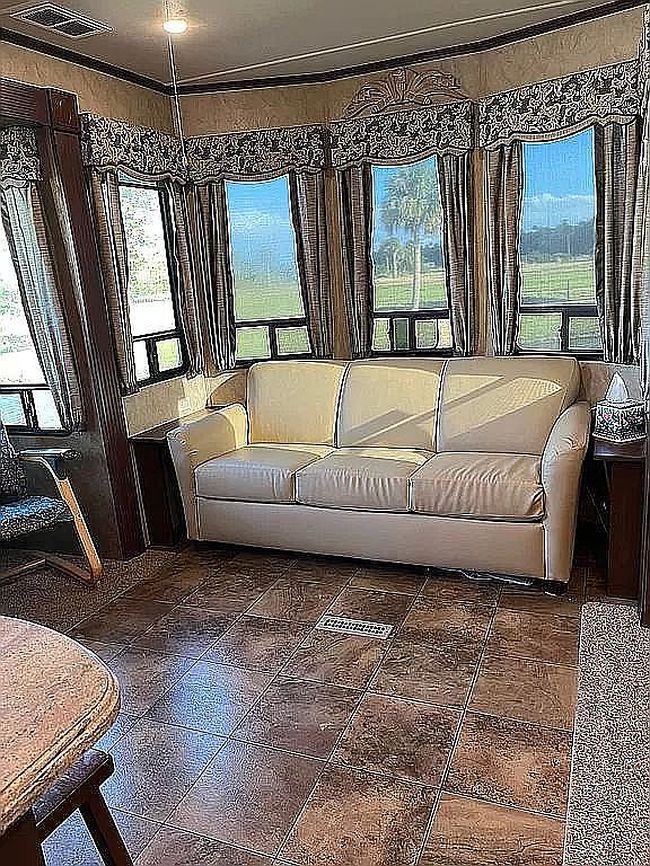 Image of 5274 Se 67th Ave