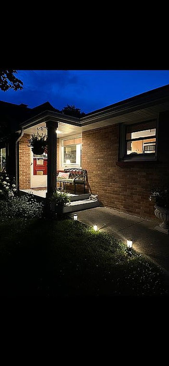 Photo of 170 Eastview Ave, Crystal Lake, IL
