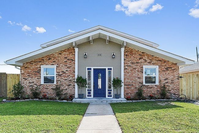Photo of 2132 Pirate Dr, Chalmette, LA