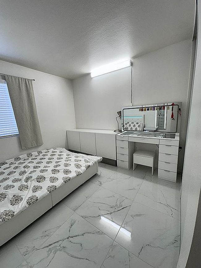Photo of 15591 Amber Pointe Dr, Victorville, CA