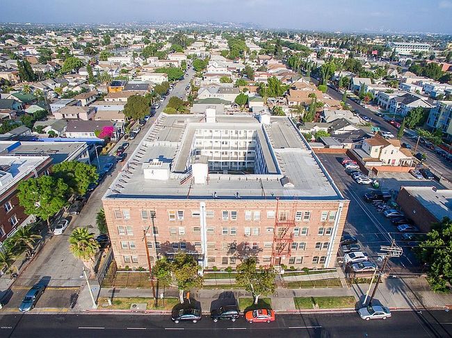 Image of 4125 S Figueroa St Apt 101