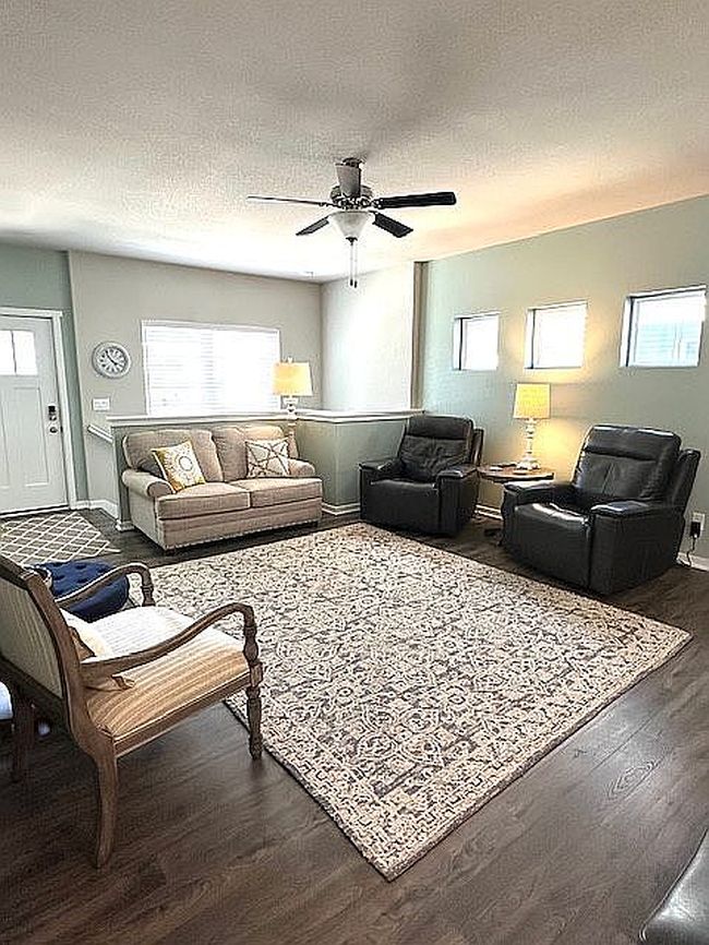 Additional photo 3 of property located at 3003 Nw Northwood Ln