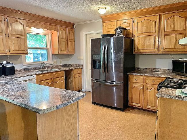 Photo of 1038 Lake St, Bolivar, TN