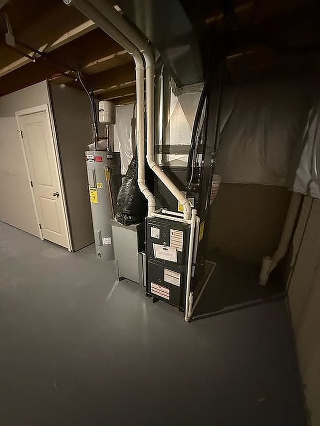 Image of 1306 Hidden Lake Blvd