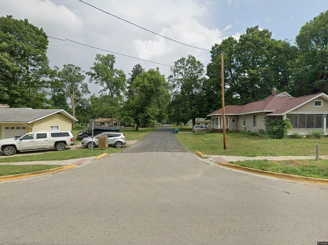 Photo of 200 Chase St