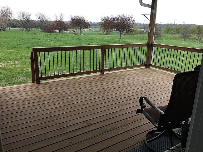 Photo of 261 Flintstone Dr, Waverly, IA