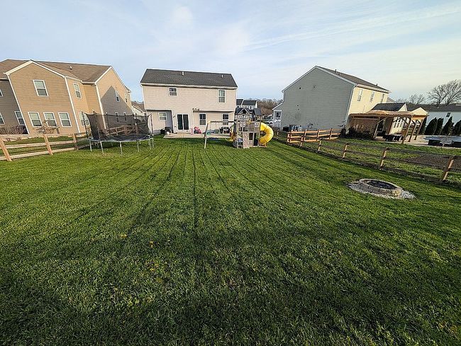 Image of 946 Willow Creek Dr