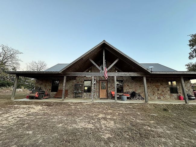 Image of 619 N 4410th Rd