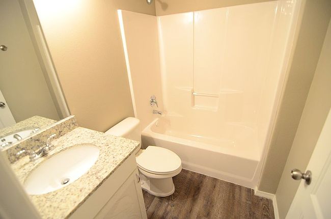 Image of 4903 Town Vu Rd