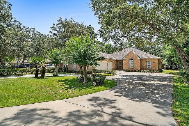Preview of property located at 429 Hilltop Dr