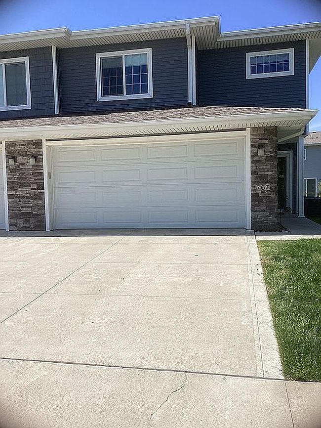 Image of 767 Ne Conner Ct