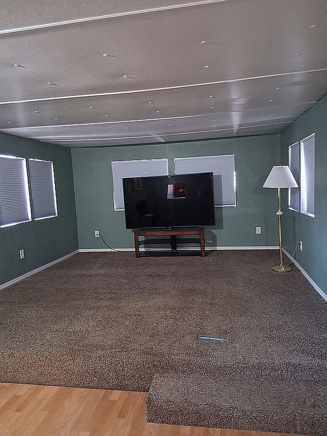 Photo of 4841 York Dr