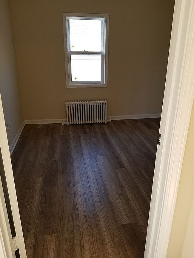 Photo of 3404 N Ozark Ave, Chicago, IL