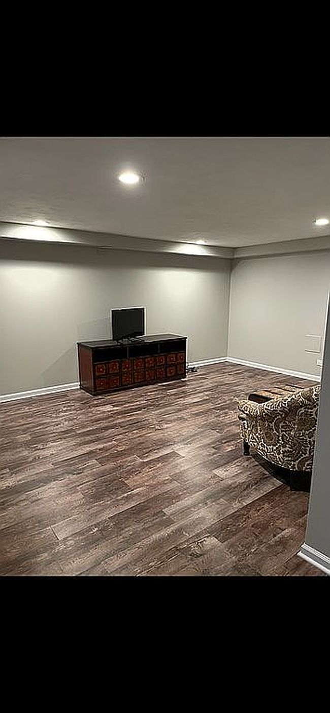 Photo of 170 Eastview Ave, Crystal Lake, IL