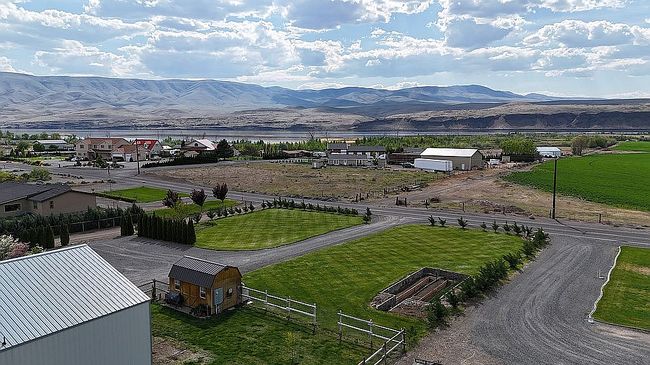 Additional photo 1 of property located at 26235 Road U Sw