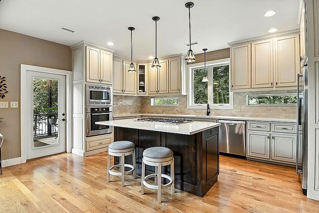 Photo of 1039 Tranquil Cove Ct, Connelly Springs, NC