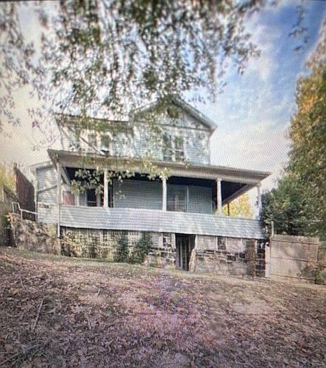 Image of 1105 State St