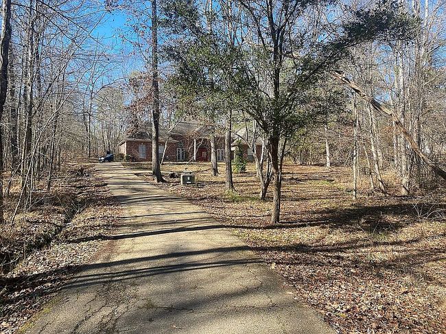Image of 221 Glen Springs Rd