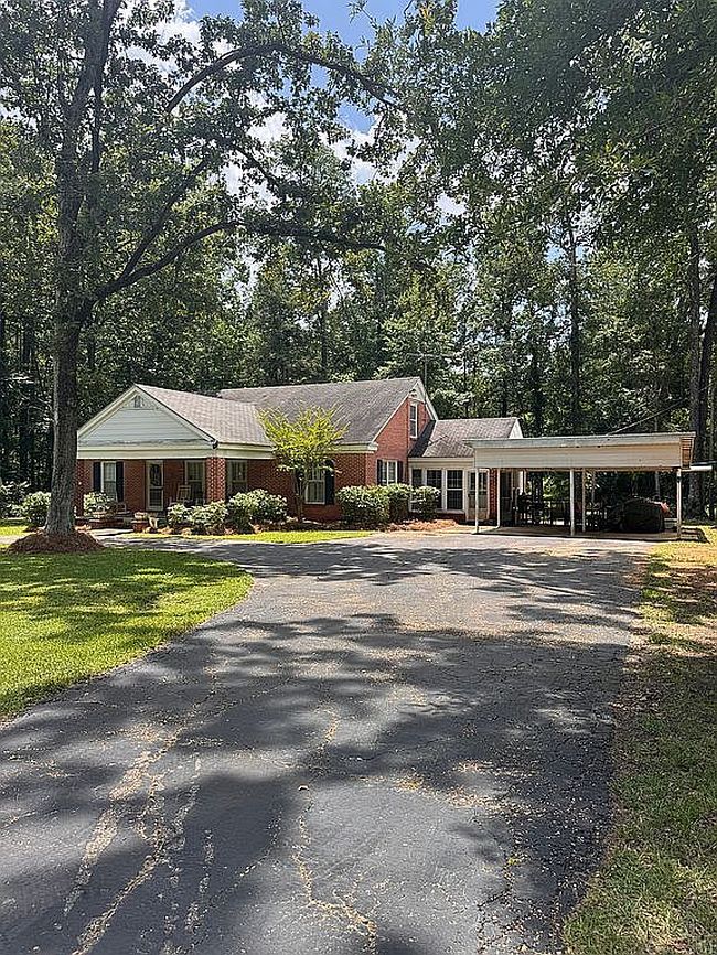 Photo of 2290 Highway 10 W, Camden, AL