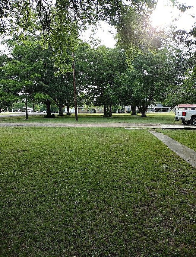 Image of 1830 W Washington St