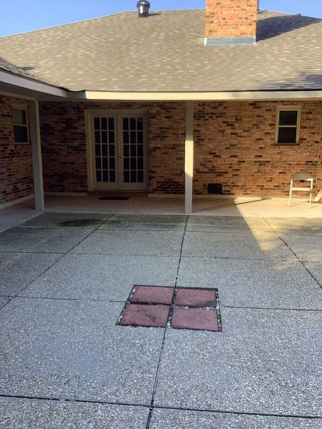 Photo of 22885 Talbot Dr, Plaquemine, LA