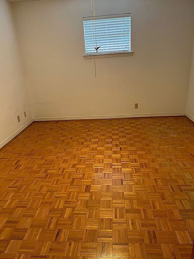 Image of 400 Ridgelawn Dr W