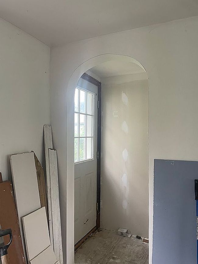 Photo of 303 Pleasant Ave, Kingwood, WV
