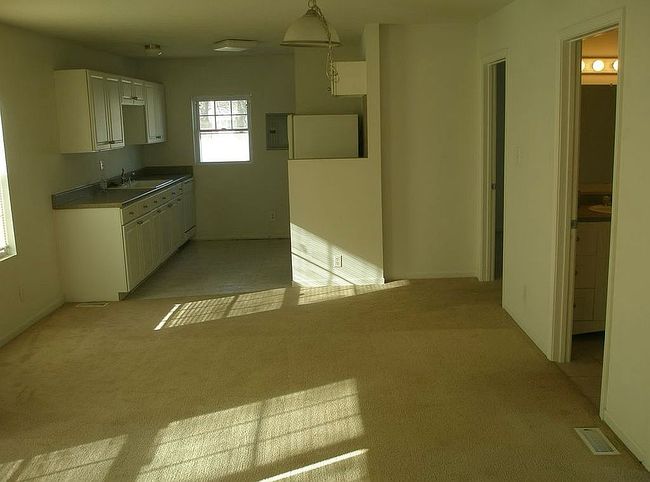 Image of 2223 Sheridan St